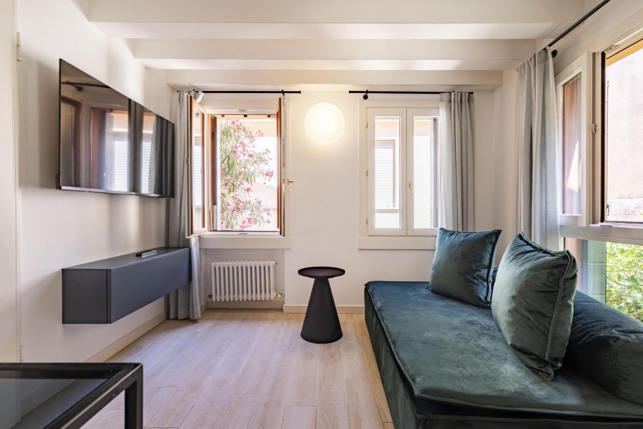 Ca' San Carlo Residence By Wonderful Italy Venezia Esterno foto