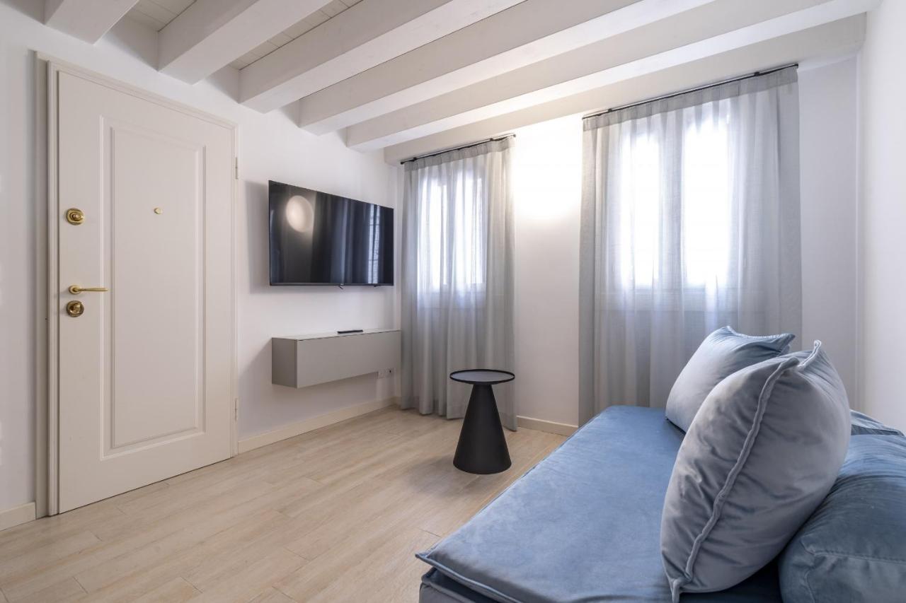 Ca' San Carlo Residence By Wonderful Italy Venezia Esterno foto