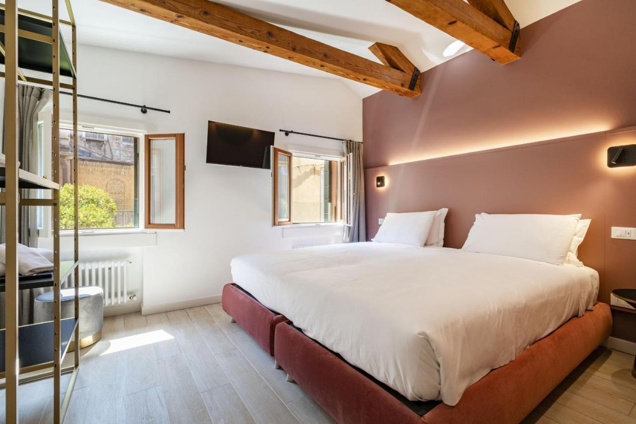 Ca' San Carlo Residence By Wonderful Italy Venezia Esterno foto