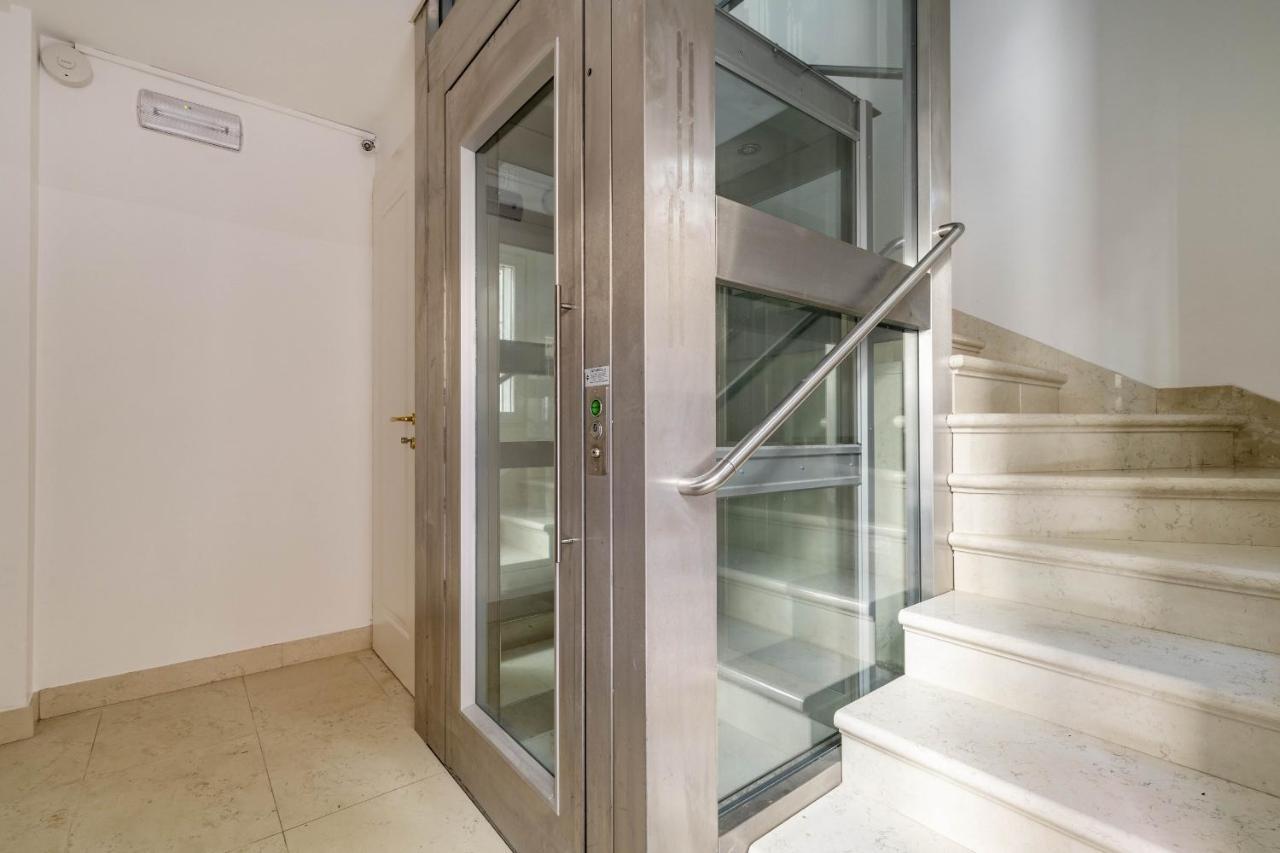 Ca' San Carlo Residence By Wonderful Italy Venezia Esterno foto
