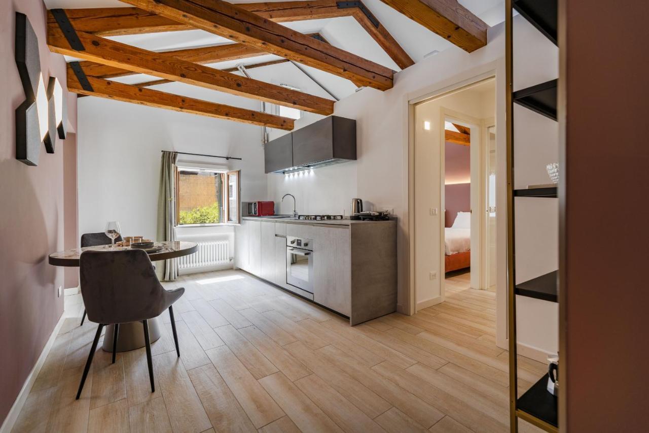 Ca' San Carlo Residence By Wonderful Italy Venezia Esterno foto