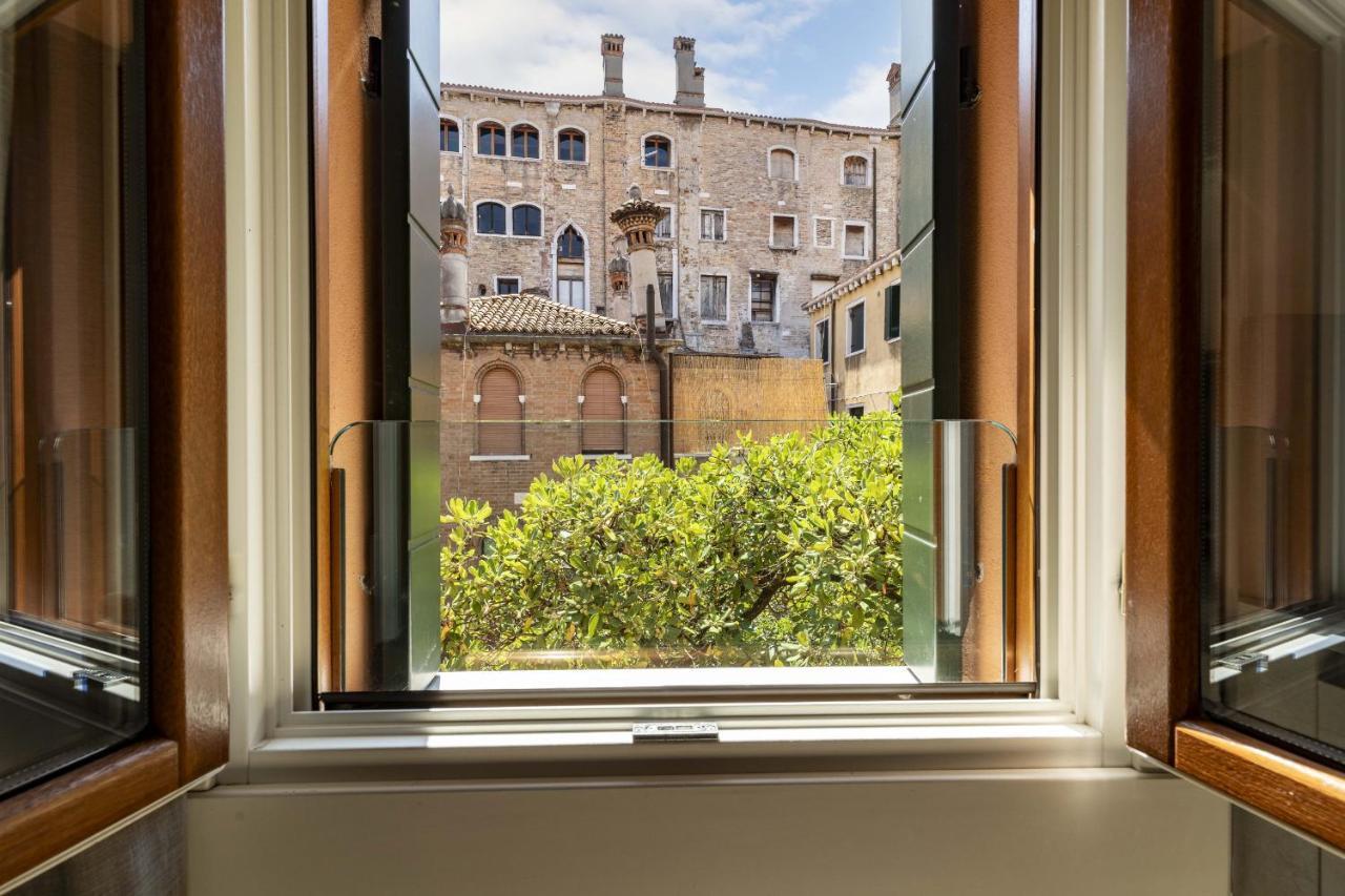Ca' San Carlo Residence By Wonderful Italy Venezia Esterno foto