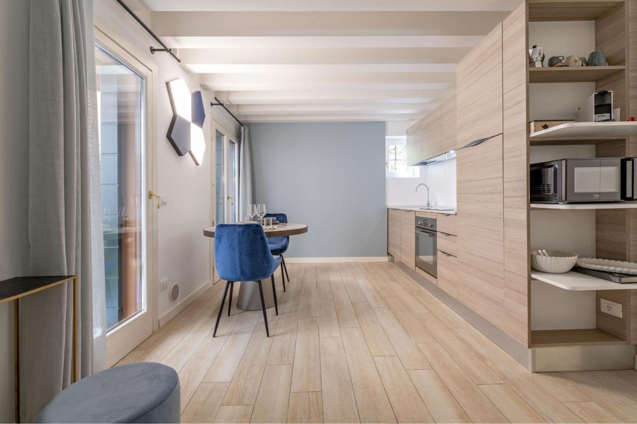 Ca' San Carlo Residence By Wonderful Italy Venezia Esterno foto