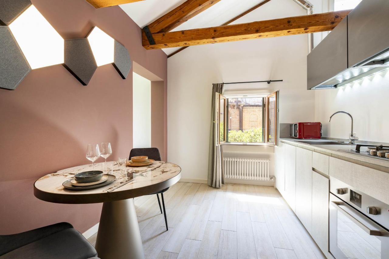 Ca' San Carlo Residence By Wonderful Italy Venezia Esterno foto